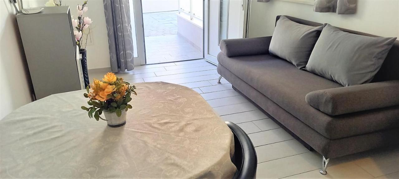 Apartments Danica Promajna Dış mekan fotoğraf