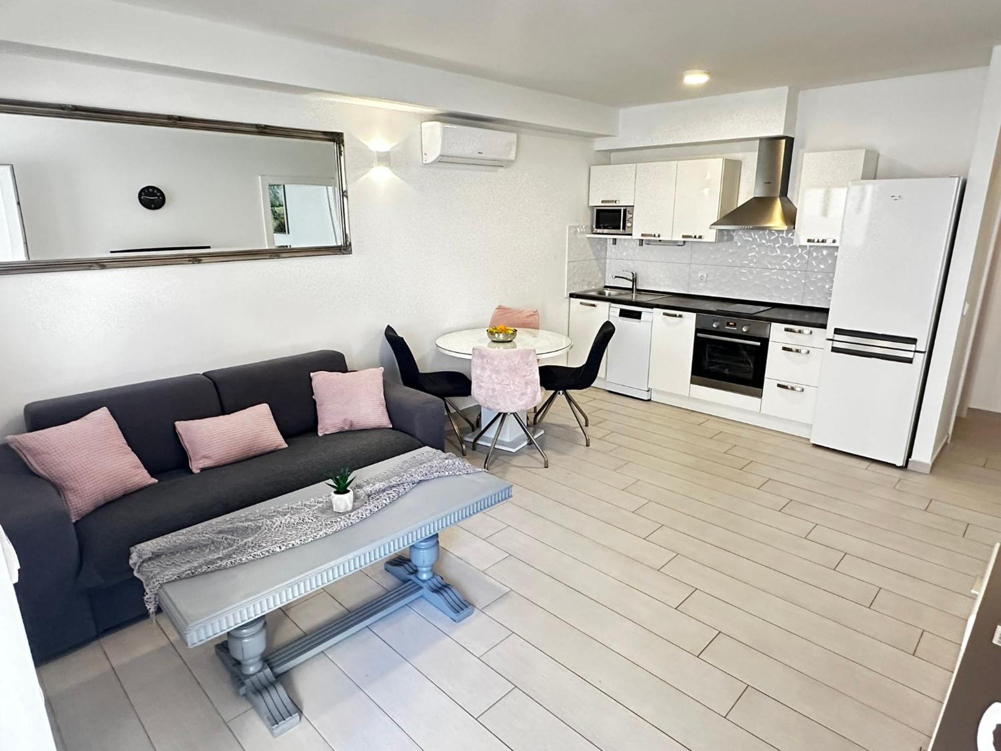 Apartments Danica Promajna Dış mekan fotoğraf